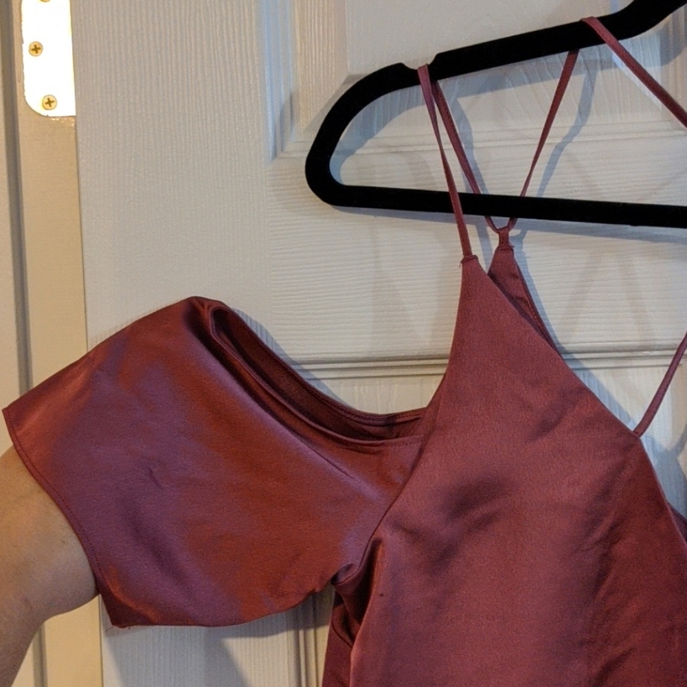 Off the Shoulder Silky Top - Picture 3 of 4